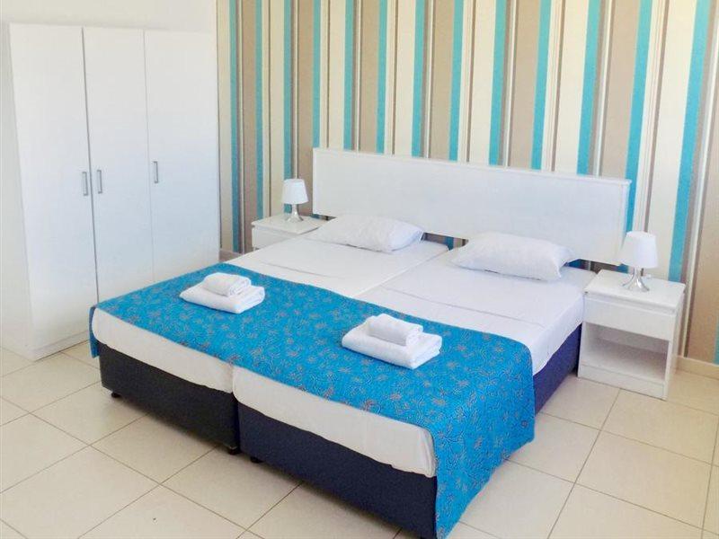 Margarita Napa Apartments Ajía Nápa Eksteriør bilde