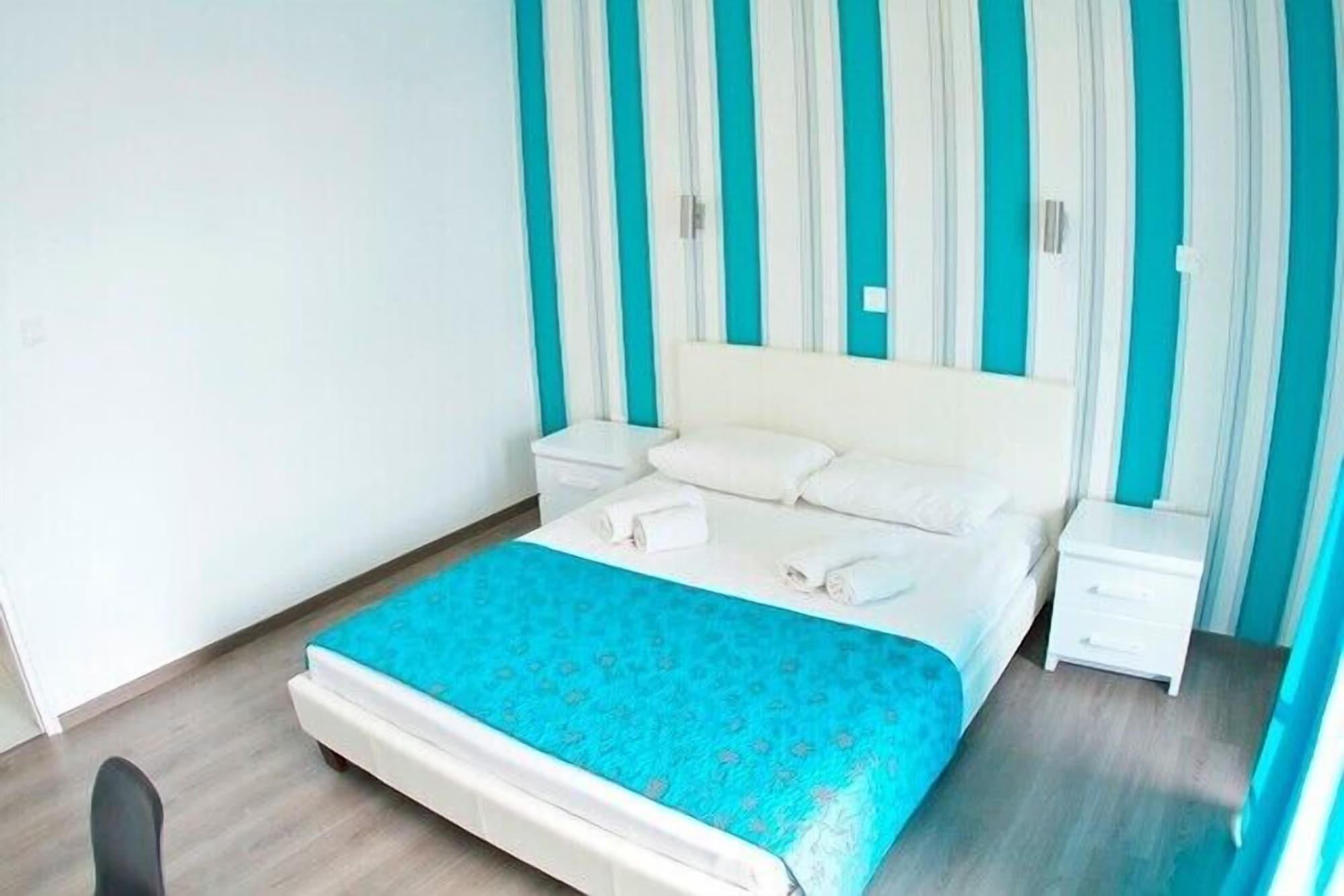 Margarita Napa Apartments Ajía Nápa Eksteriør bilde