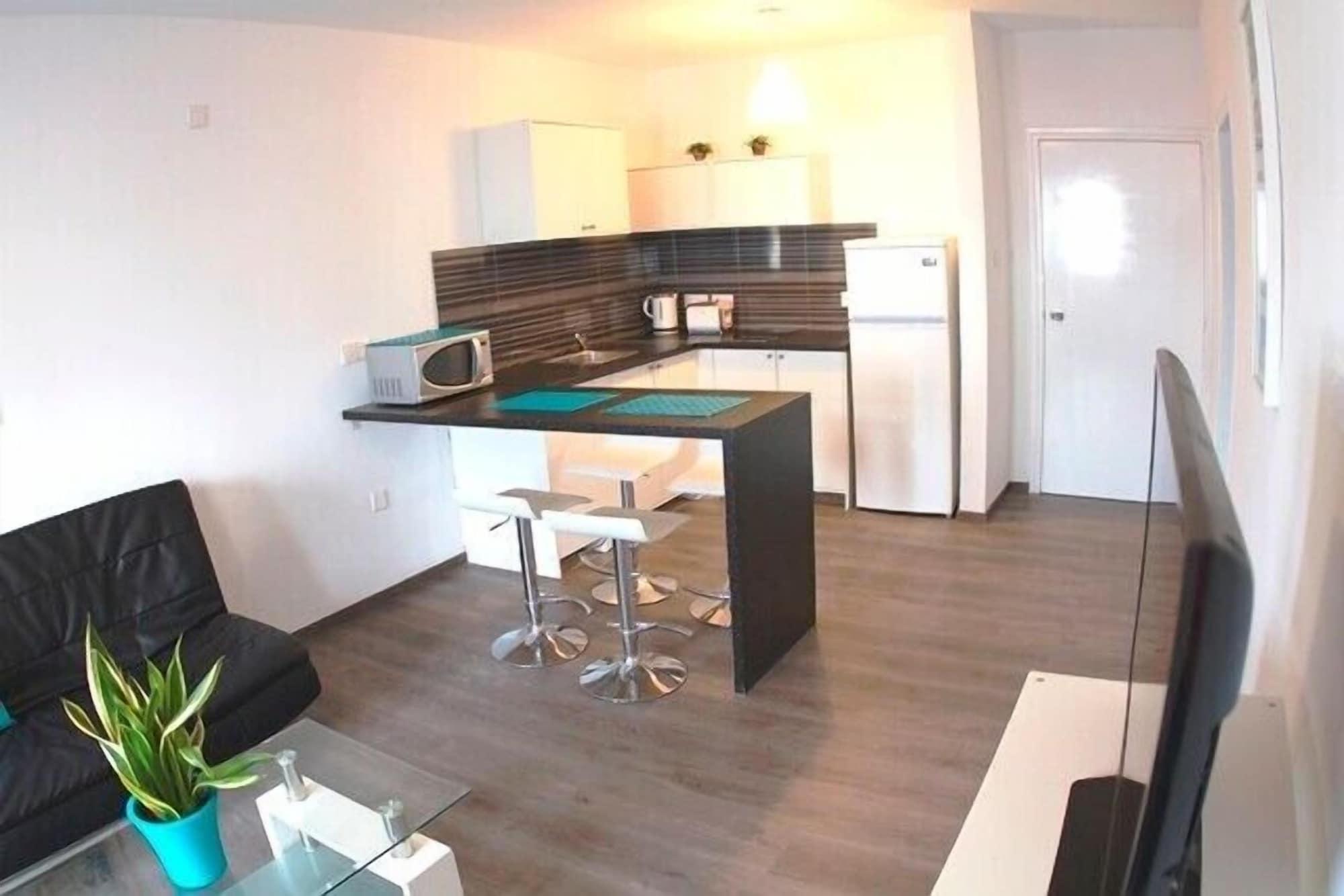 Margarita Napa Apartments Ajía Nápa Eksteriør bilde