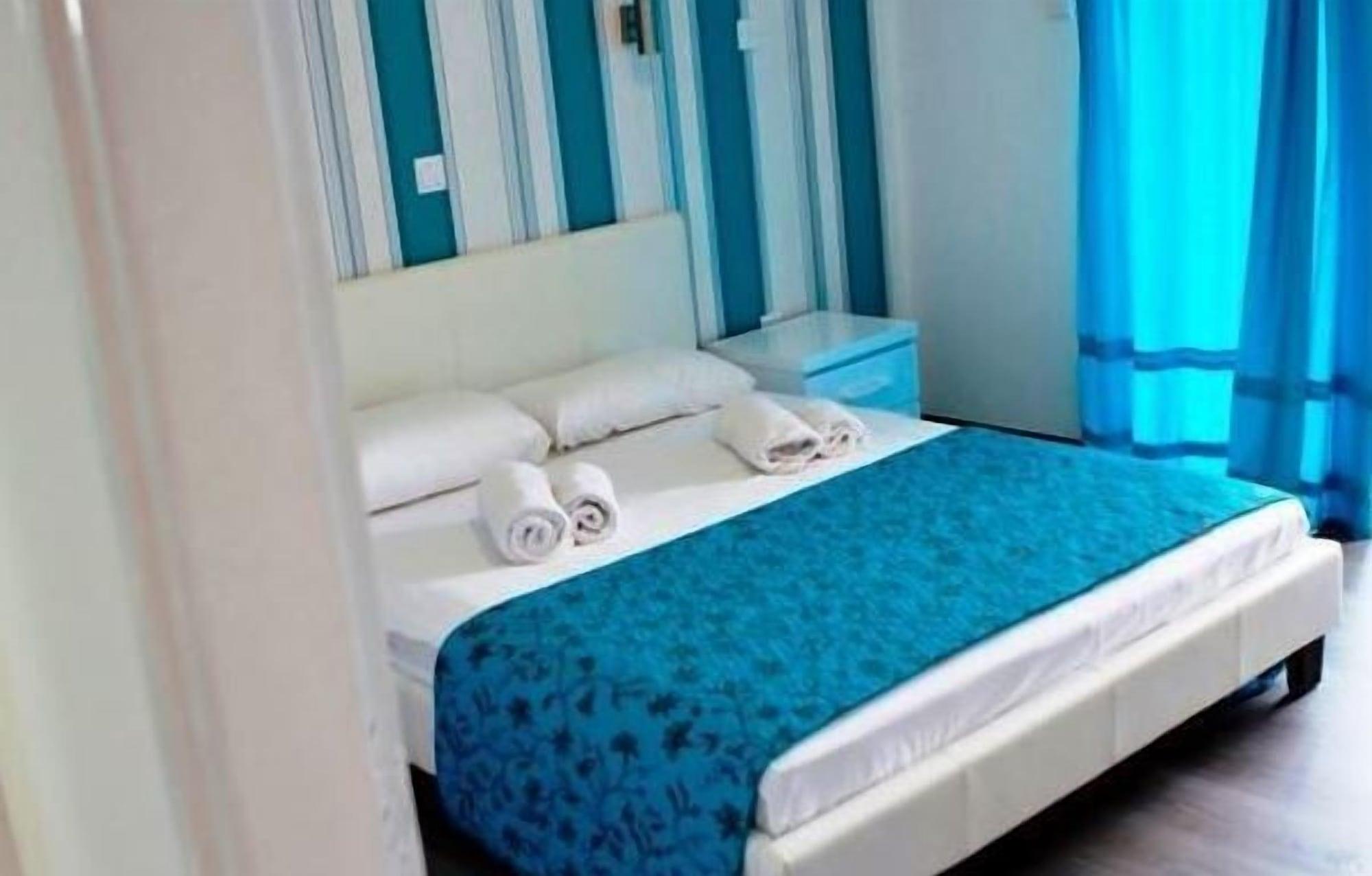 Margarita Napa Apartments Ajía Nápa Eksteriør bilde