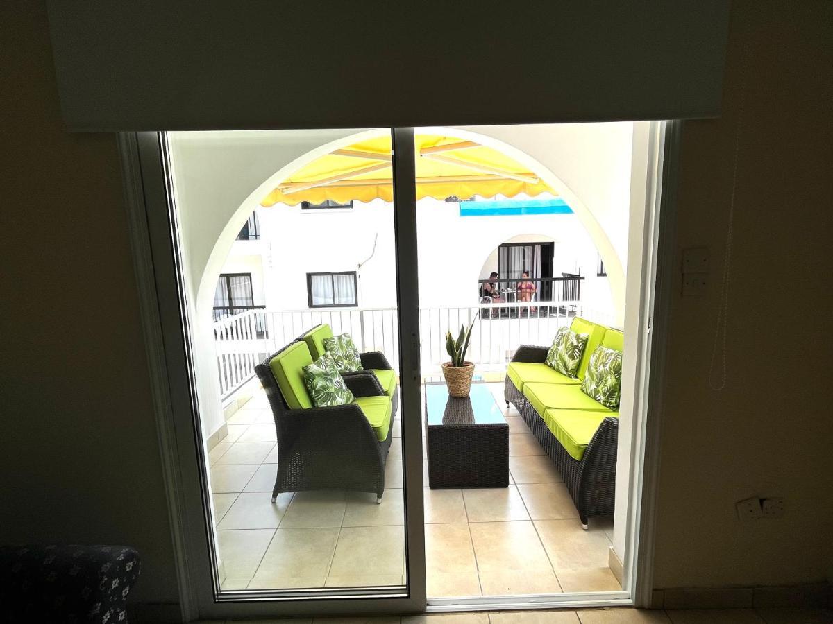Margarita Napa Apartments Ajía Nápa Eksteriør bilde