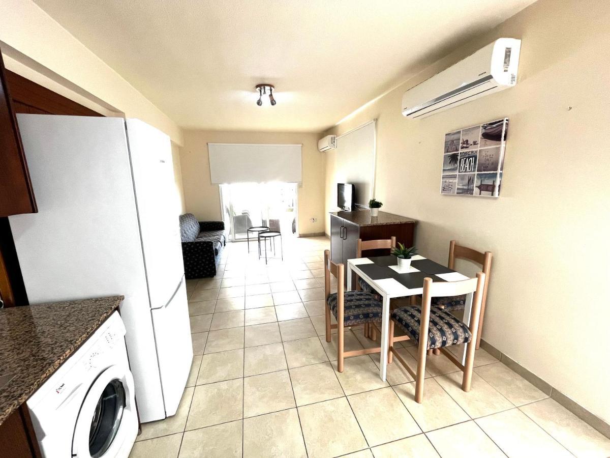 Margarita Napa Apartments Ajía Nápa Eksteriør bilde
