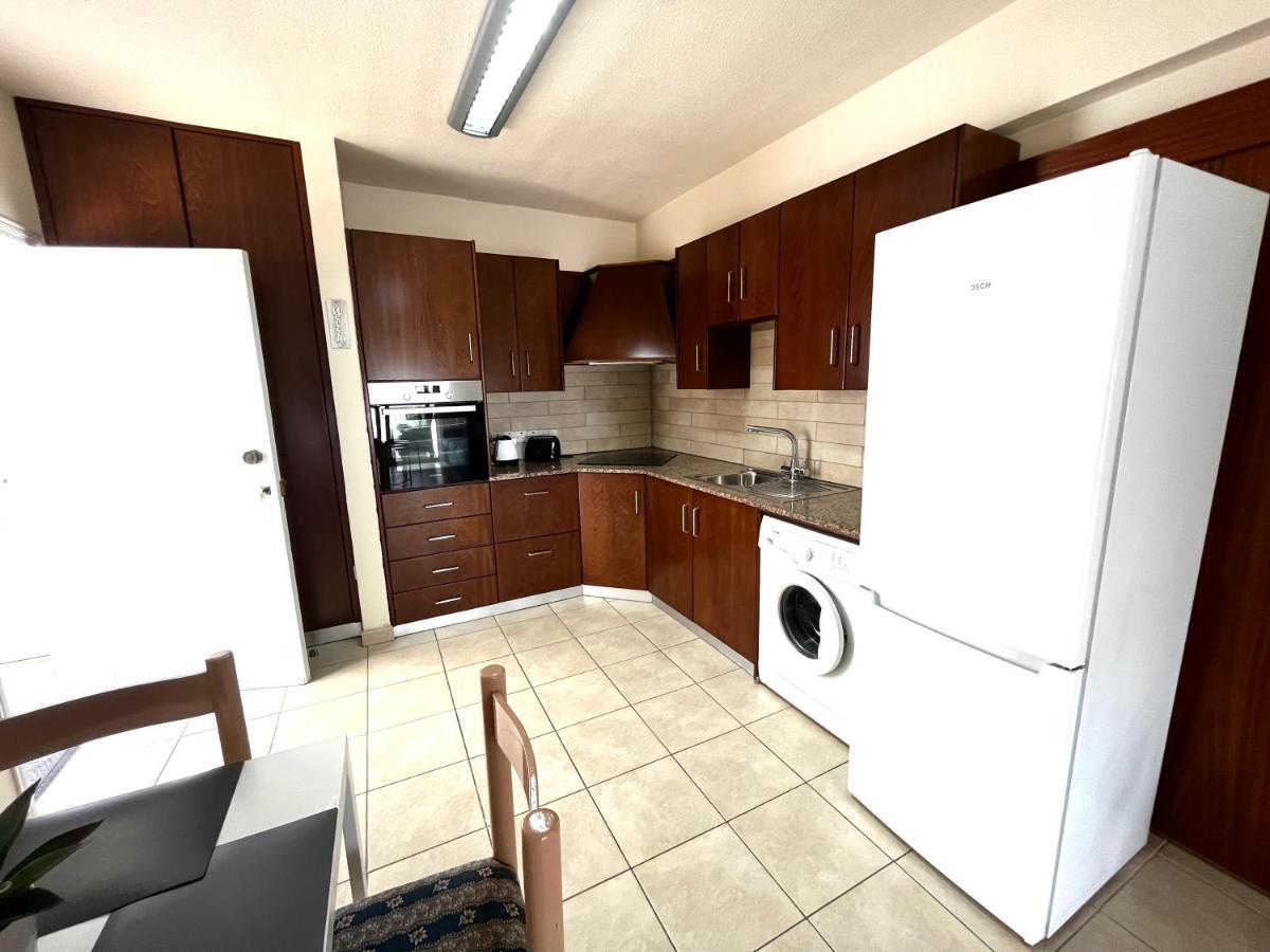 Margarita Napa Apartments Ajía Nápa Eksteriør bilde