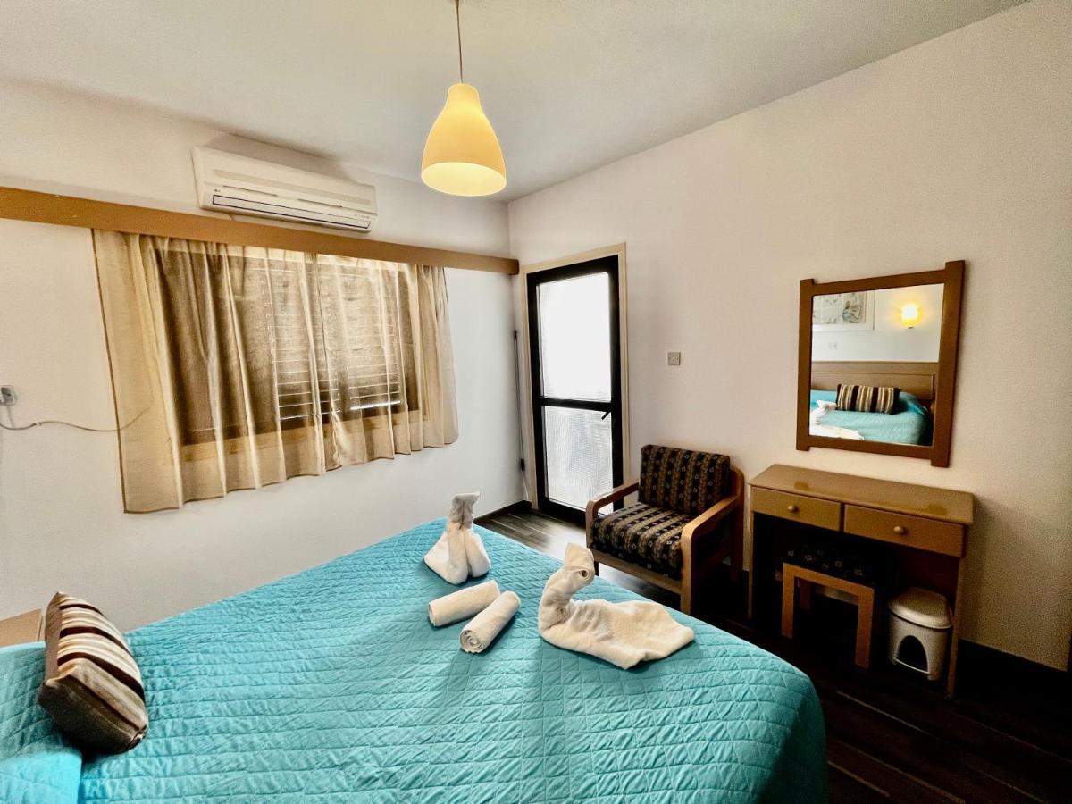 Margarita Napa Apartments Ajía Nápa Eksteriør bilde