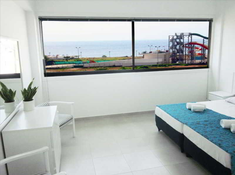 Margarita Napa Apartments Ajía Nápa Eksteriør bilde